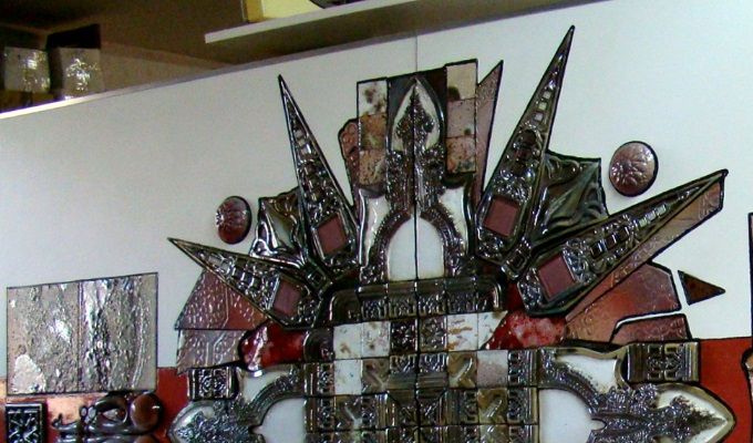 ARABIC STAR  200 x120 cm. Ceramic relief artwork. 

